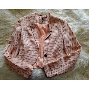 H&M Polka Dot Blazer
Light pink/blush with black dots
Fitted/waist length